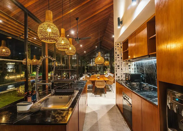 Luxury With Jacuzzi Near Monkey Forest * Ubud