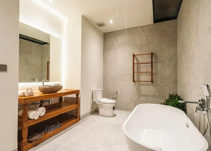 Villa Luxury With Jacuzzi Near Monkey Forest *