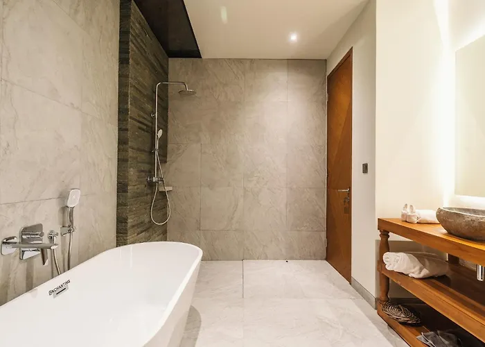 Villa Luxury With Jacuzzi Near Monkey Forest *