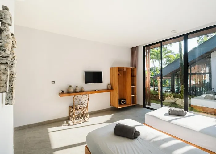 Luxury With Jacuzzi Near Monkey Forest Villa