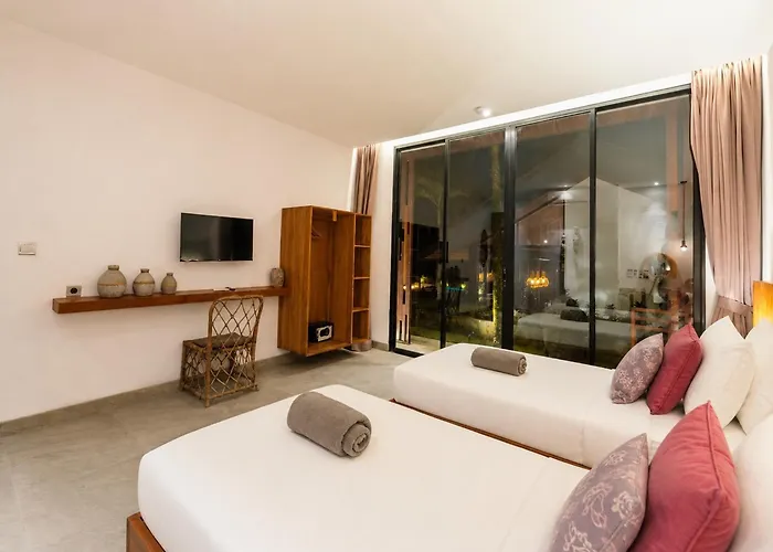 Luxury With Jacuzzi Near Monkey Forest Villa *